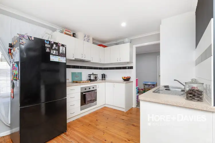 Fourth view of Homely house listing, 2 Meads Place, Mount Austin NSW 2650