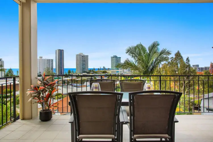 4/47-49 Tweed Street, Coolangatta QLD 4225