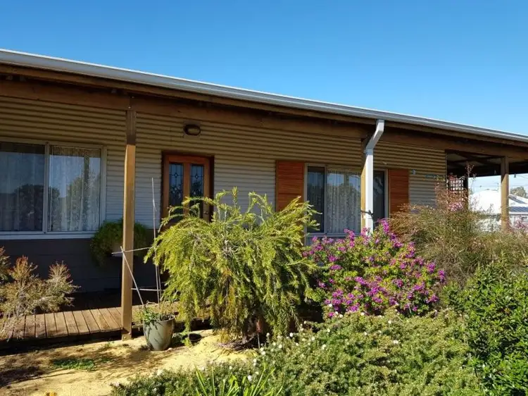53 Smith Street, Beverley WA 6304