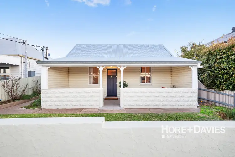 94 Railway Street, Turvey Park NSW 2650