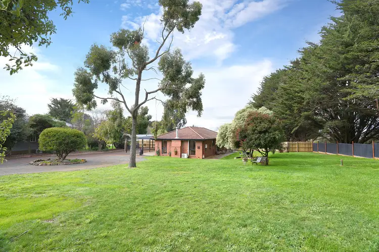 4 Couzens Lane, Romsey VIC 3434
