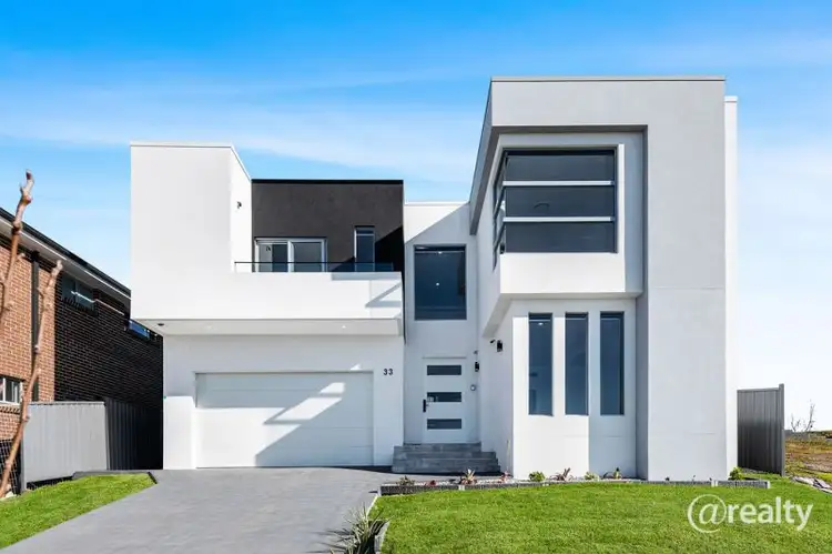 33 Mulholland Avenue, Campbelltown NSW 2560