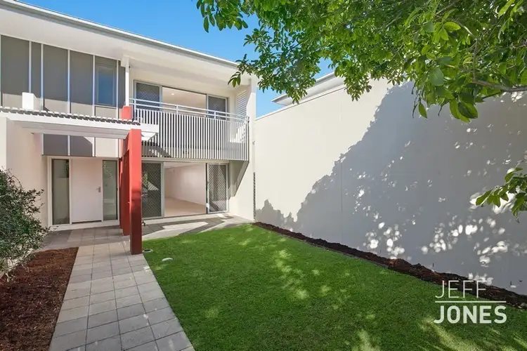 Main view of Homely house listing, 5 Evergreen Close, Murarrie QLD 4172