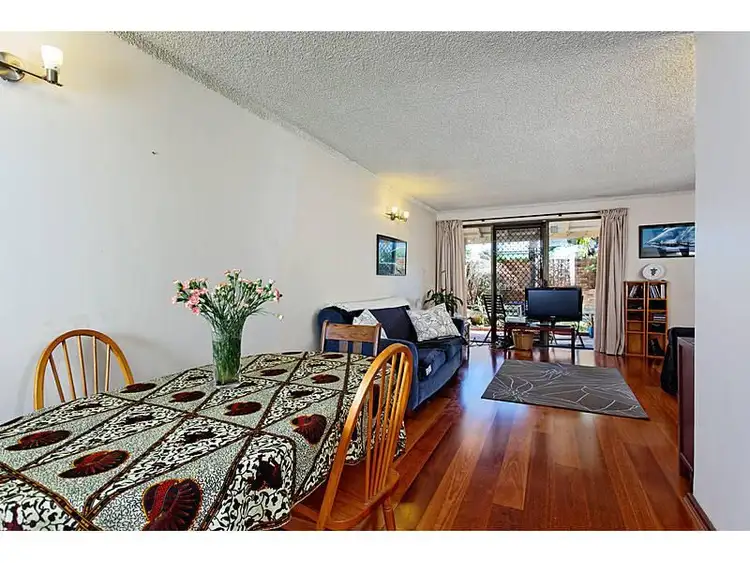 Seventh view of Homely townhouse listing, 10/4 Corboy, Wembley WA 6014