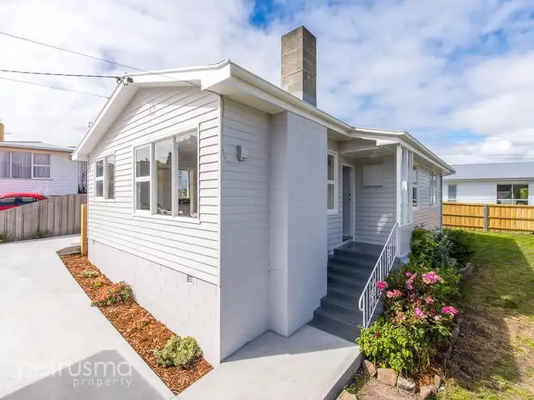 1/3 Nilpena Street, Mornington TAS 7018
