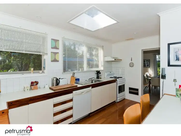Second view of Homely house listing, 2 Tyndall Court, Bonnet Hill TAS 7053