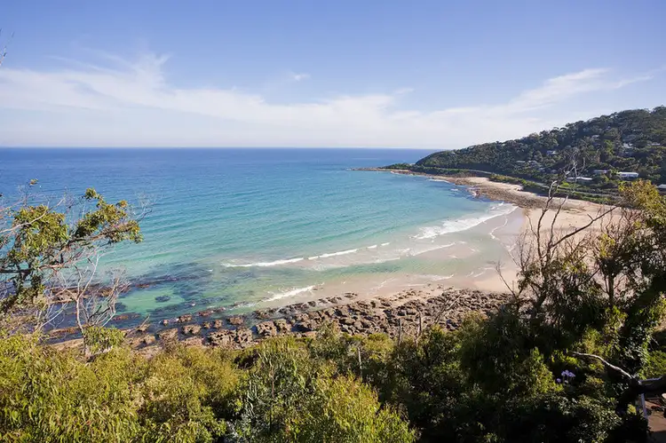 24 Iluka Avenue, Wye River VIC 3221