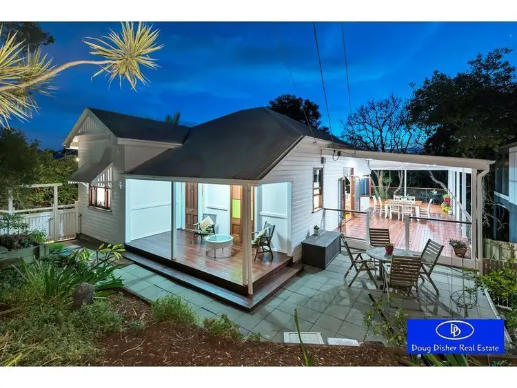 26 Lansdowne Street, Newmarket QLD 4051