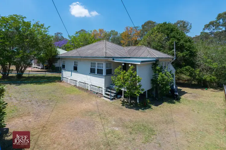 905 Old Cleveland Road, Carina QLD 4152