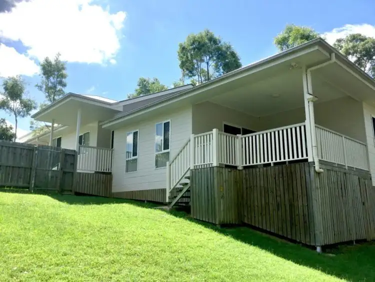 15 Shallow Bay Drive, Springfield Lakes QLD 4300