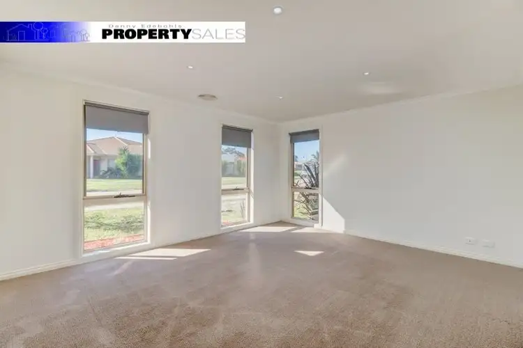 Seventh view of Homely house listing, 8 Rafter Court, Moe VIC 3825