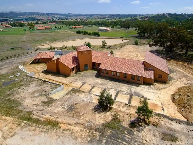 7 Lookout Rise, Hidden Valley VIC 3756