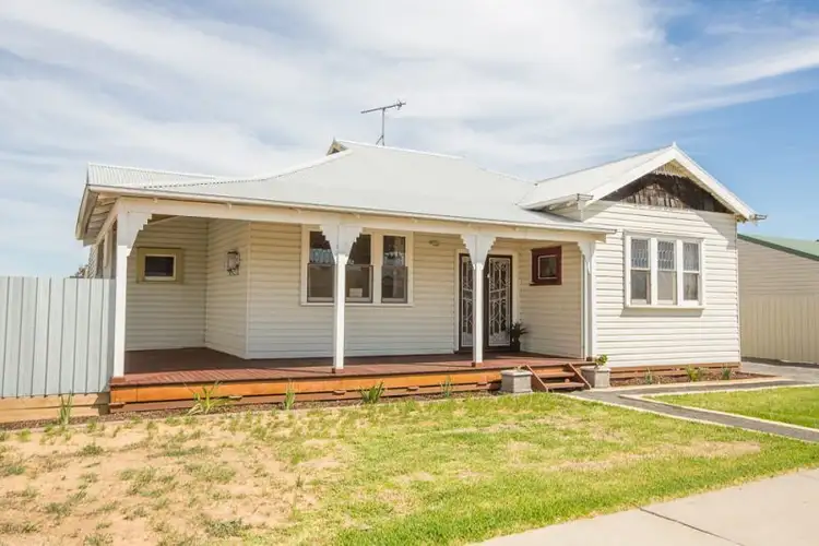 57 Kalkee Road, Horsham VIC 3400
