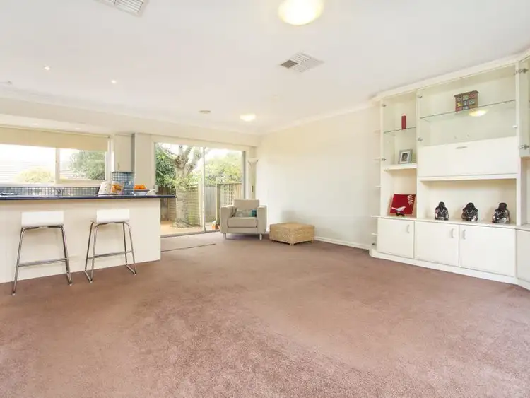 Seventh view of Homely unit listing, 2/11 Coonara Avenue, Mount Eliza VIC 3930