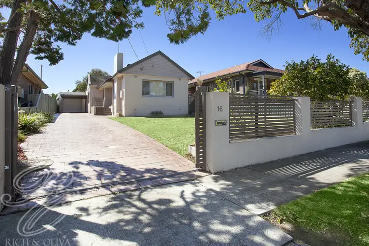 16 Robinson Street, Belfield NSW 2191