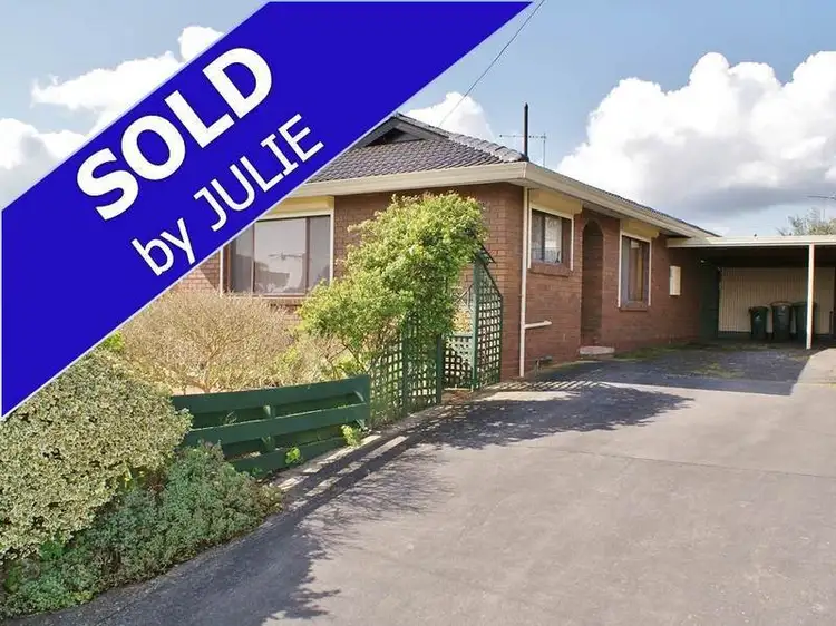 1/2a Joy Street, Newborough VIC 3825