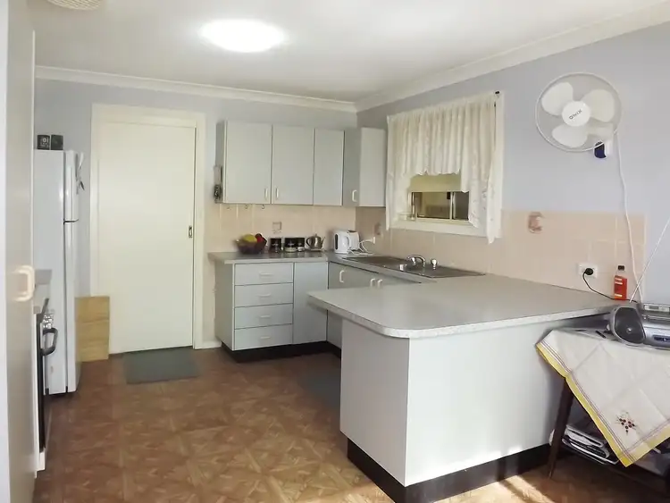 Fifth view of Homely house listing, 176 Temoin St, Narromine NSW 2821