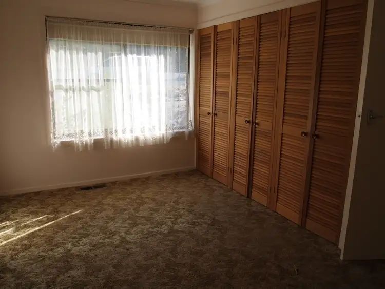 Fifth view of Homely house listing, 8 Dallas Court, Bright VIC 3741