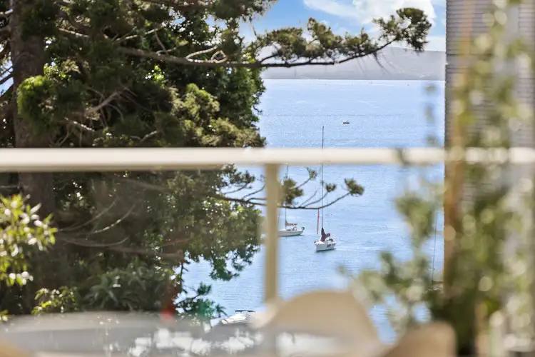 Second view of Homely apartment listing, 32/8 Greenknowe Avenue, Elizabeth Bay NSW 2011