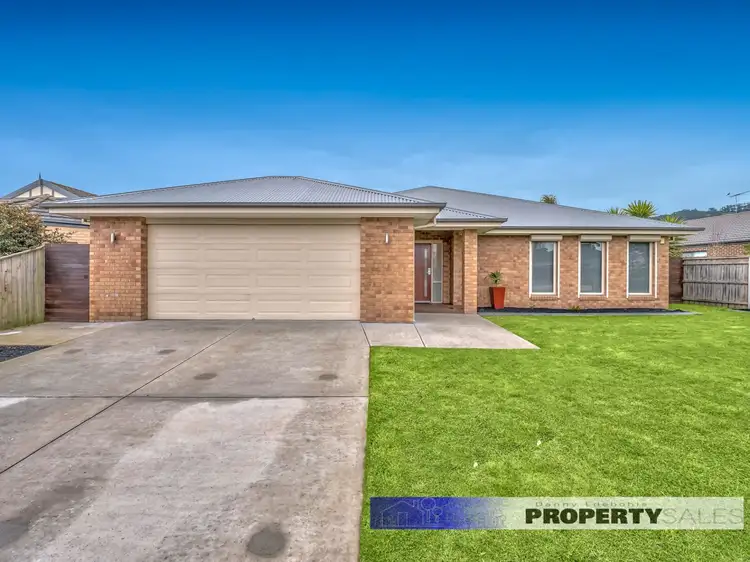 Second view of Homely house listing, 22 Davey Drive, Trafalgar VIC 3824