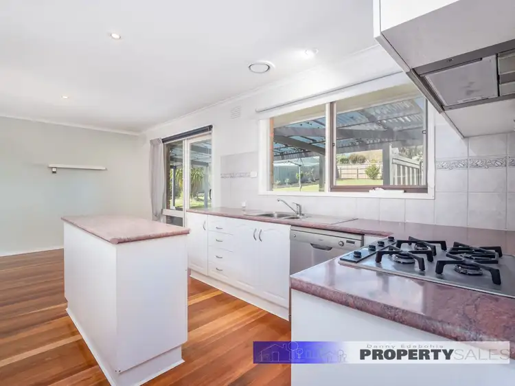 Fifth view of Homely house listing, 32 Scorpio Drive, Moe VIC 3825