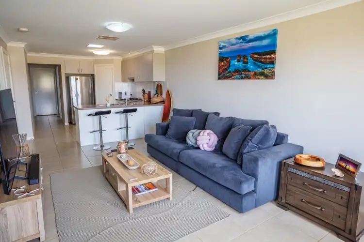 Third view of Homely unit listing, 8A Lake Place, North Tamworth NSW 2340