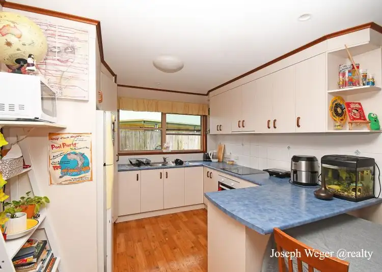 Sixth view of Homely house listing, 18 Elliot Court, Eli Waters QLD 4655