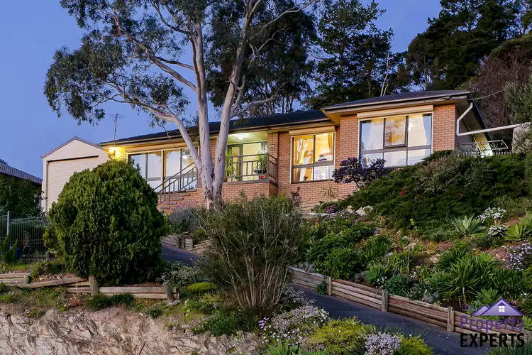5 Salvador Street, Flagstaff Hill SA 5159