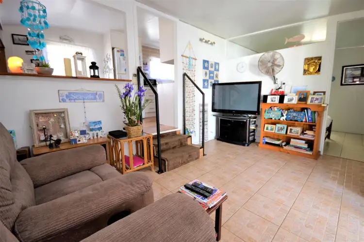 10/1 Beerburrum Street, Dicky Beach QLD 4551