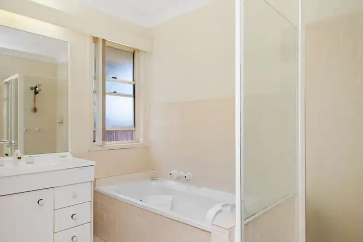 Fourth view of Homely villa listing, 124/125 Hansford Road, Coombabah QLD 4216