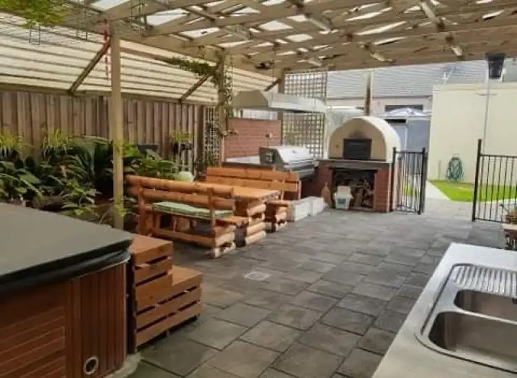 12 Carissa Mews, Bell Park VIC 3215