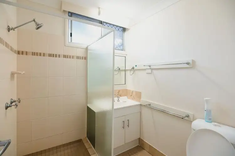 Fifth view of Homely villa listing, 3/23 Heavey Crescent, Whitfield QLD 4870