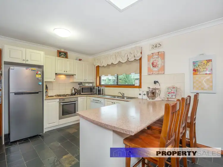 Fifth view of Homely house listing, 14 Dudley Court, Newborough VIC 3825