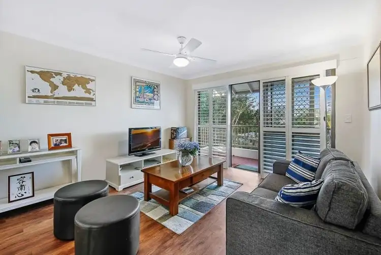 17/9 Bayview Street, Runaway Bay QLD 4216