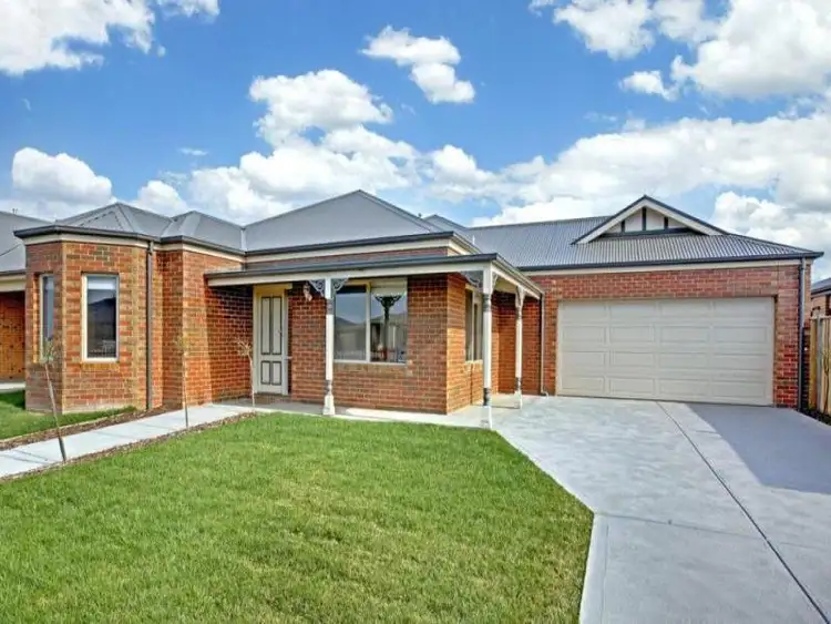 66 WALLARA WATERS BOULEVARD, Wallan VIC 3756