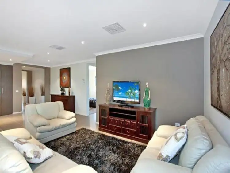Fourth view of Homely house listing, 16 MANDALAY CIRCUIT, Beveridge VIC 3753