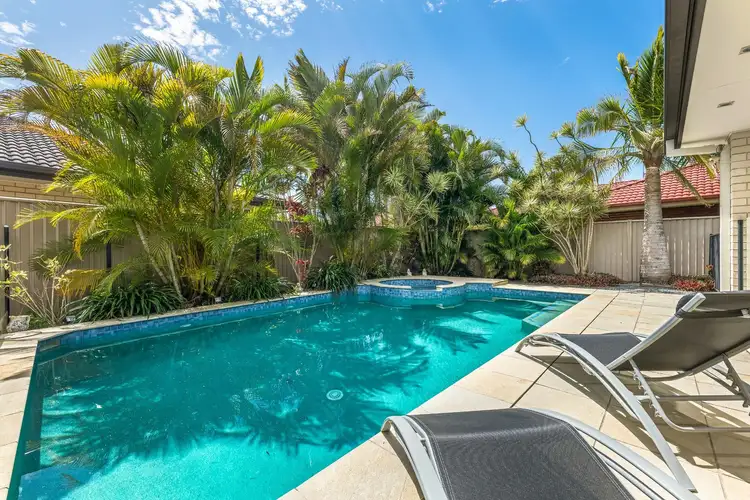 6 Moonee Street, Pottsville NSW 2489
