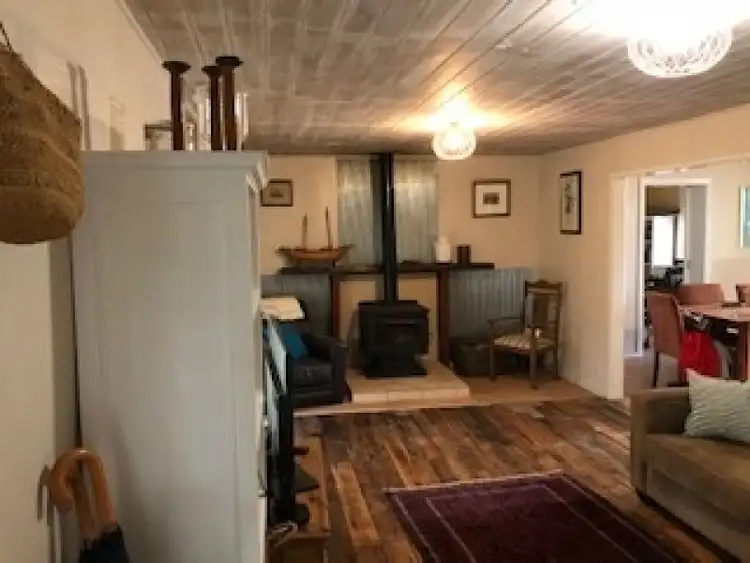 Fifth view of Homely house listing, 14 Jordan Crt, Rawson VIC 3825