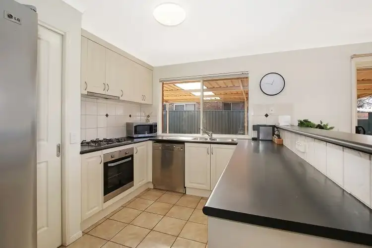 Fifth view of Homely house listing, 40 Peards Drive, East Albury NSW 2640