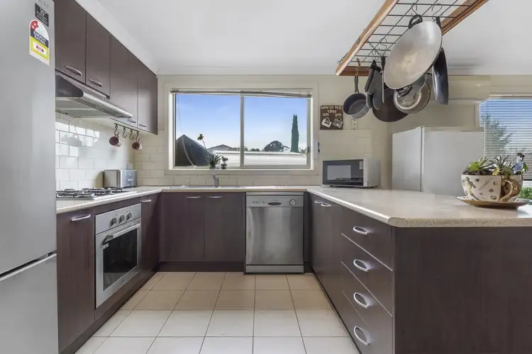 Fifth view of Homely house listing, 12 Isobel Court, Wallan VIC 3756