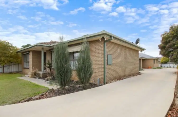 560 Hague Street, Lavington NSW 2641