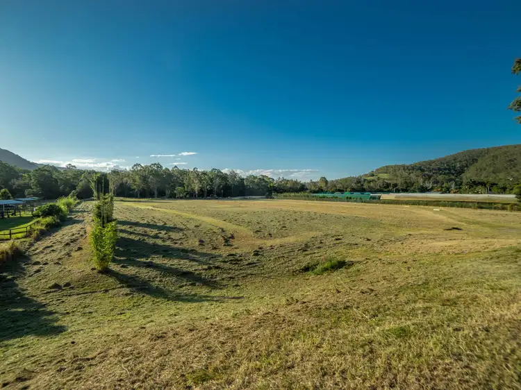 53 Gerara Court, Clagiraba QLD 4211