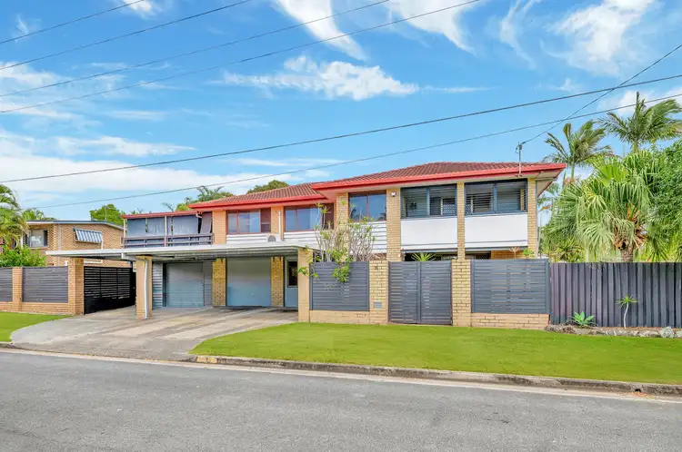 26 Warratina Street, Labrador QLD 4215