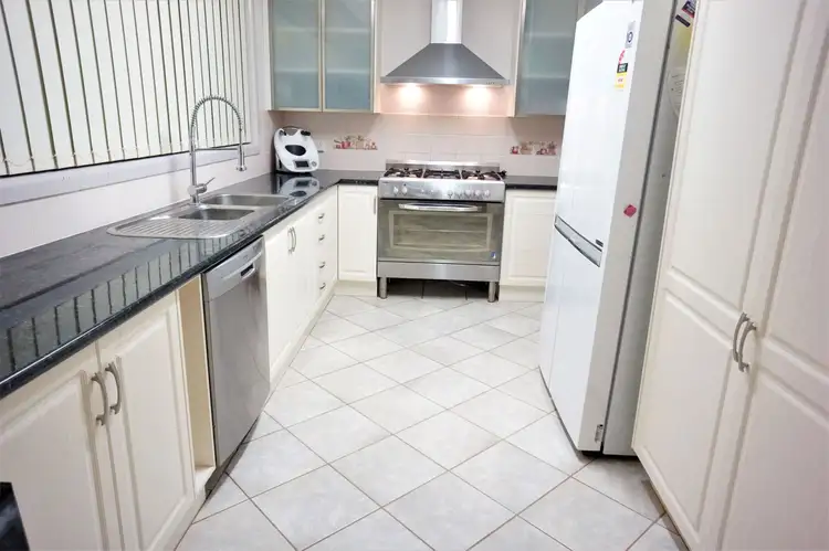 Fifth view of Homely house listing, 20 Dalley St, Parkes NSW 2870