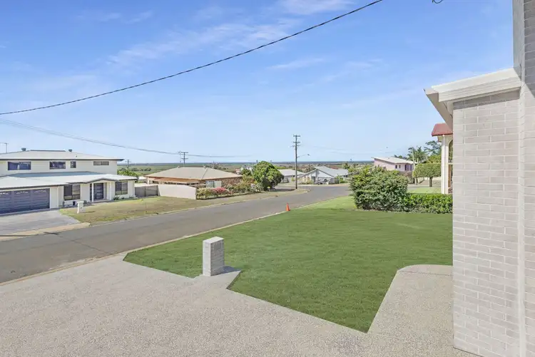 Second view of Homely house listing, 3 Martins Court, Qunaba QLD 4670