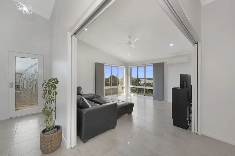 Fourth view of Homely house listing, 3 Martins Court, Qunaba QLD 4670
