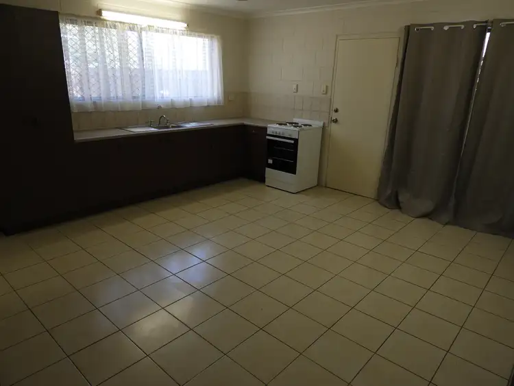 Fifth view of Homely unit listing, 2 Saltbush Boulevard, Rasmussen QLD 4815