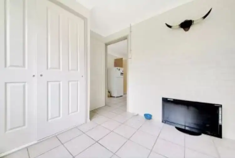 Fifth view of Homely house listing, 10 Barracuda Street, Lammermoor QLD 4703