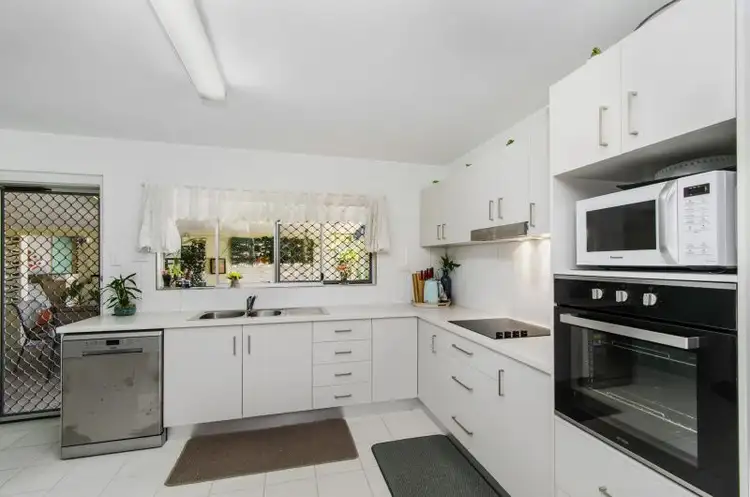 Third view of Homely block of units listing, 114 Bowen Road, Rosslea QLD 4812