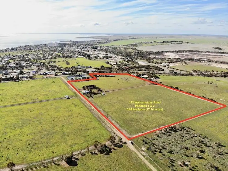 122 Wallschutzky Rd, Streaky Bay SA 5680